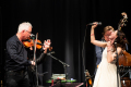 Schné Ensemble im Güterschuppen in Aurich